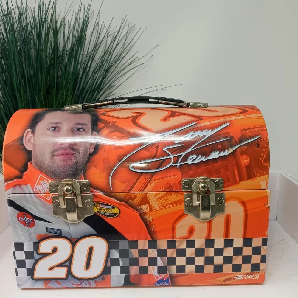 Nascar lunch box tony